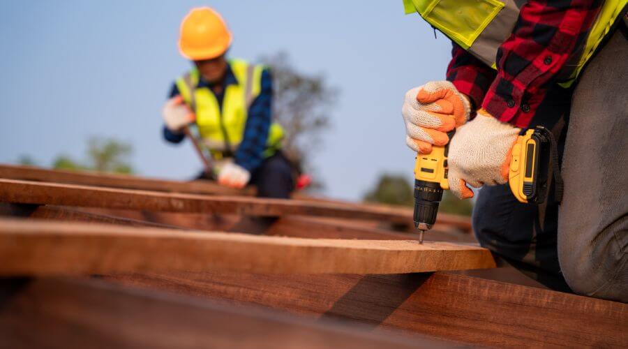 Expert new roof installation services in Darrouzett, TX